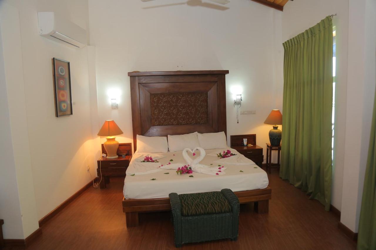 Laluna Ayurveda Resort Bentota Dış mekan fotoğraf