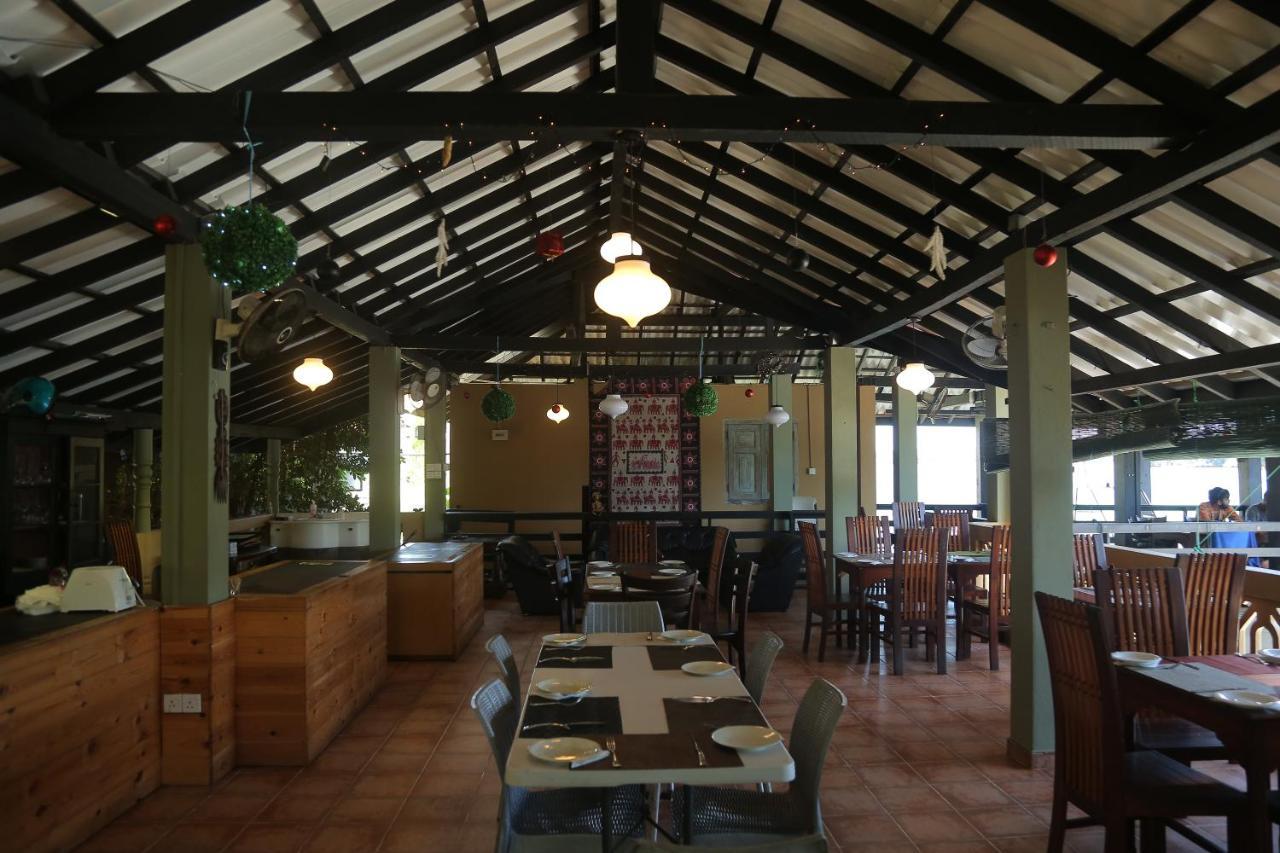 Laluna Ayurveda Resort Bentota Dış mekan fotoğraf