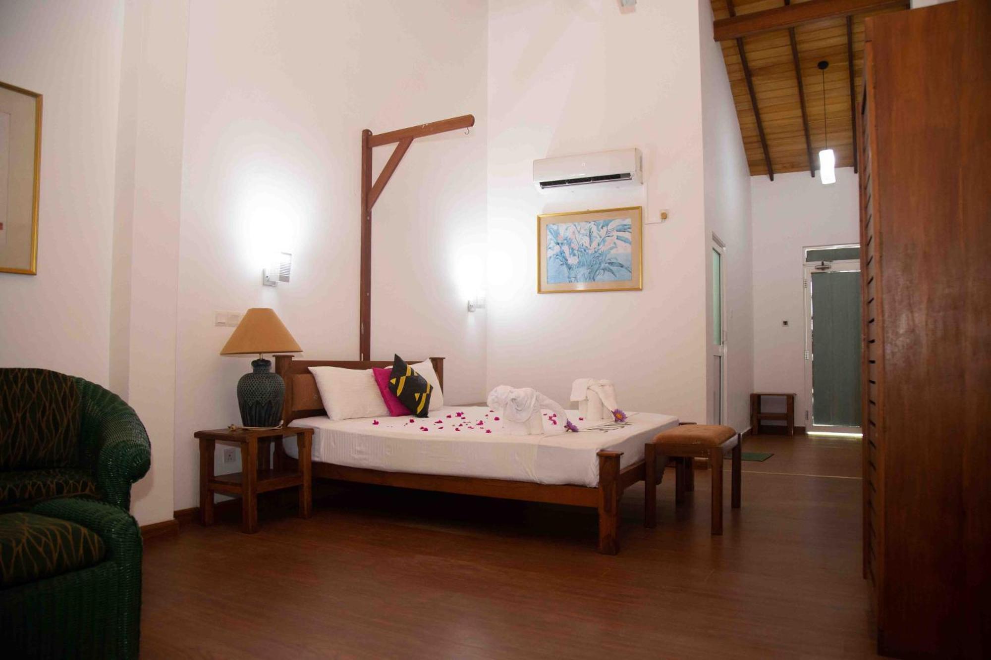 Laluna Ayurveda Resort Bentota Dış mekan fotoğraf