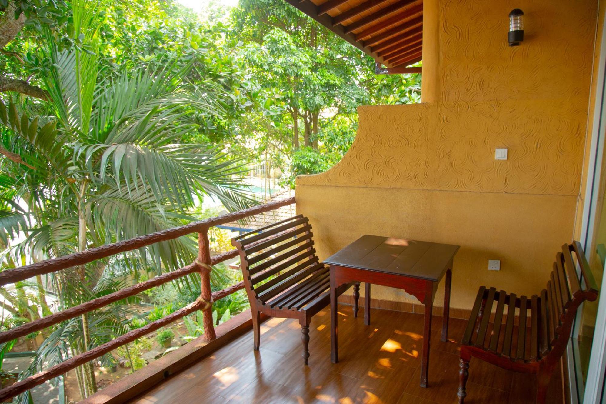Laluna Ayurveda Resort Bentota Dış mekan fotoğraf